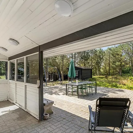 4 Bedroom Beautiful In