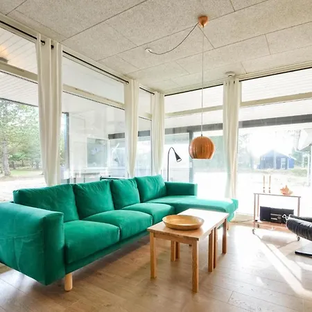 4 Bedroom Beautiful In Vestervig