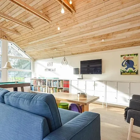 4 Bedroom Beautiful In